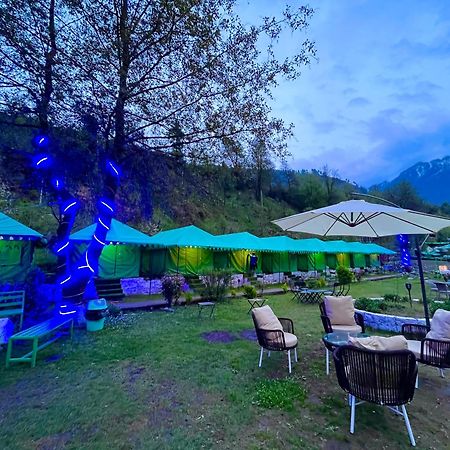 Himalayan Riverside Swiss Cottage Tents, Manali Bagian luar foto